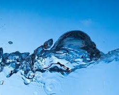 Agua desmineralizada