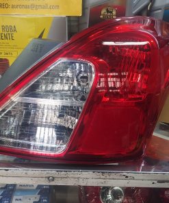 Óptico Nissan Versa 2012/2015 trasero derecho